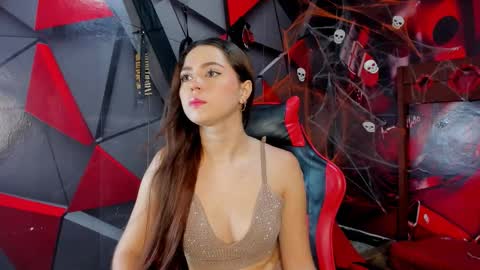 Snapshot of hana_and_zeta chatting on November 2025 12:07:01 PM Hana and Zeta online show from November 2025 12:07:01 PM