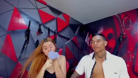 Snapshot of hana_and_zeta chatting on December 2025 12:35:02 PM Hana and Zeta online show from December 2025 12:35:02 PM