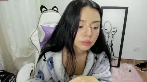 Snapshot of hana_garcia chatting on May 2026 11:45:02 PM Hana Garcia online show from May 2026 11:45:02 PM