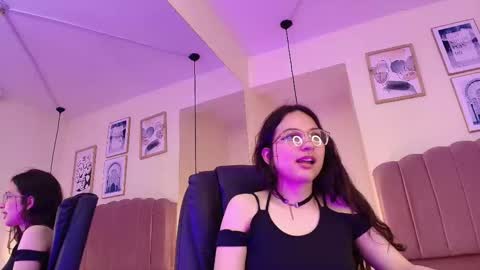 hanabie_ online show from February 2026 03:22:02 AM