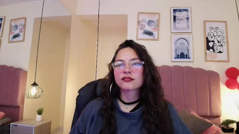 hanabie_ online show from April 2026 03:22:01 AM