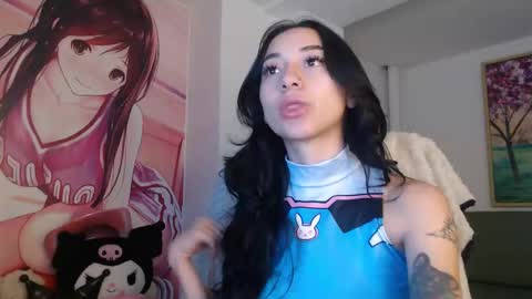 Hanaku  online show from November 2025 01:33:02 PM