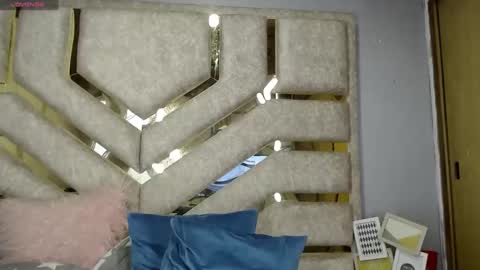 Hana.......Fansly -  content being added daily..  online show from December 2024 06:04:02 PM