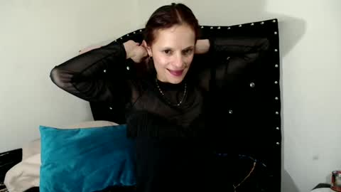 Hana.......Fansly -  content being added daily..  online show from March 2025 09:13:02 PM