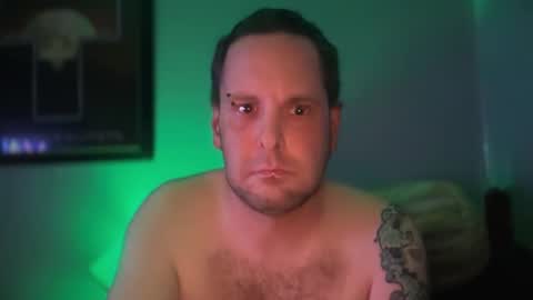 hand_banana_420 online show from October 2025 01:37:02 AM