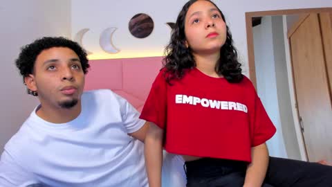 Snapshot of handsome_petite chatting on January 2025 11:01:02 PM grace and tim online show from January 2025 11:01:02 PM