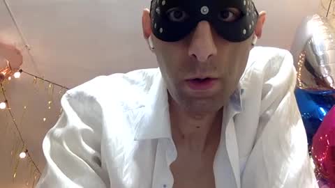 Snapshot of handsomealfie chatting on July 2026 10:06:02 AM HandsomeAlfie online show from July 2026 10:06:02 AM