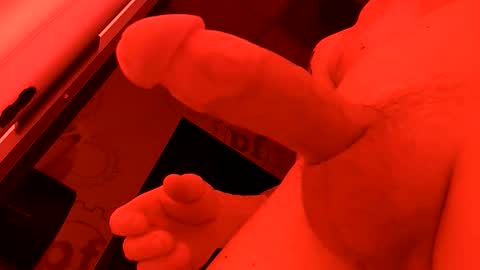 Snapshot of handsomerob42 chatting on September 2025 09:11:01 AM handsomerob42 online show from September 2025 09:11:01 AM