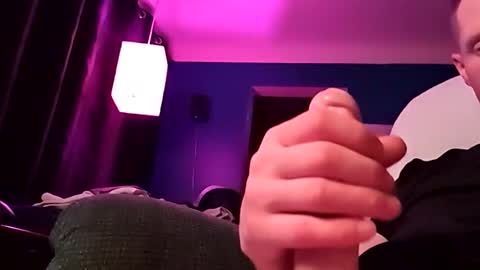 Snapshot of handsomerob42 chatting on October 2025 10:24:02 AM handsomerob42 online show from October 2025 10:24:02 AM