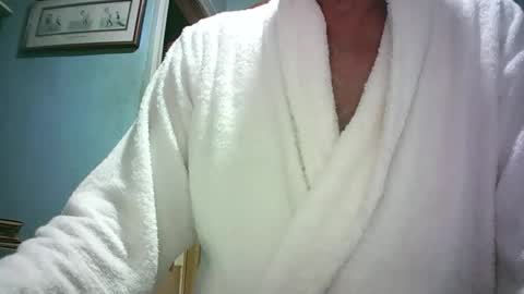 Snapshot of handymanforyou177322 chatting on April 2026 12:00:01 AM handymanforyou177322 online show from April 2026 12:00:01 AM