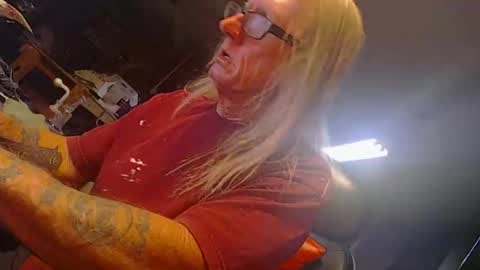 handystud33 online show from April 2026 08:56:01 AM