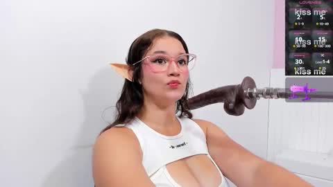 Ana online show from February 2026 03:40:01 AM