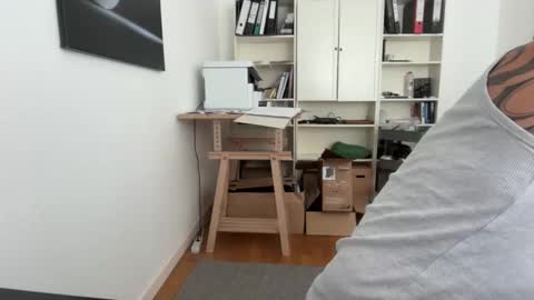 hanky online show from September 2025 11:44:01 AM