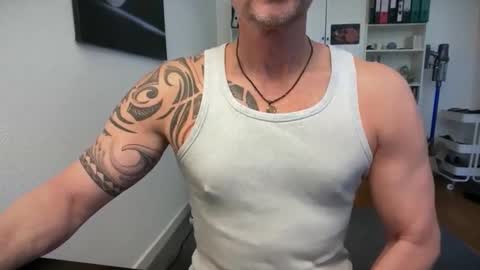 hanky online show from April 2026 10:14:02 AM