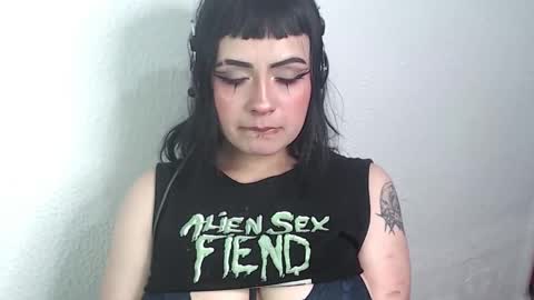 Snapshot of hanna99moon chatting on February 2025 05:41:01 AM JUANA online show from February 2025 05:41:01 AM