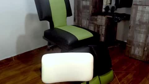 Snapshot of hanna99moon chatting on February 2025 03:10:02 AM JUANA online show from February 2025 03:10:02 AM