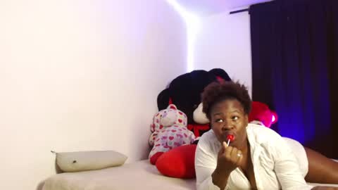 Snapshot of hanna_ebony_x chatting on May 2026 03:03:02 AM HANNA 3 online show from May 2026 03:03:02 AM
