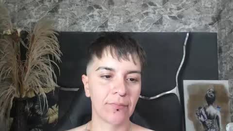 Snapshot of hanna_hott11 chatting on July 2026 02:27:01 AM Hanna online show from July 2026 02:27:01 AM