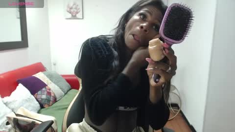 hanna_lamber online show from April 2026 11:06:01 AM