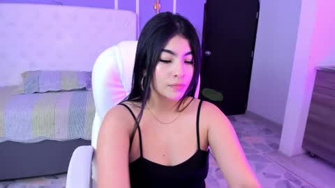 Snapshot of hanna_lee4 chatting on March 2026 11:10:01 PM Hanna online show from March 2026 11:10:01 PM