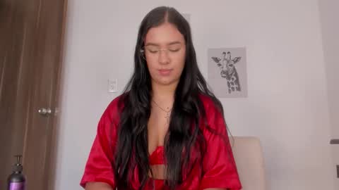 Snapshot of hanna_risso chatting on February 2026 06:15:02 PM HANNA online show from February 2026 06:15:02 PM