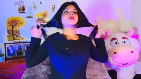 Snapshot of hannaa_cute chatting on June 2026 06:06:02 PM Hanna 3 online show from June 2026 06:06:02 PM