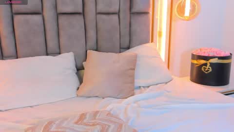 Eliana online show from April 2026 12:46:02 AM