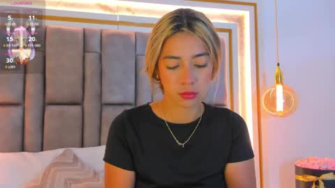 Eliana online show from April 2026 11:40:01 PM