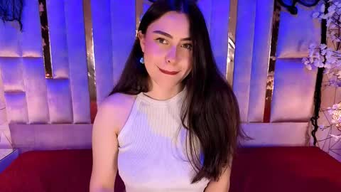 hannacollins_2 online show from November 2025 01:56:02 PM