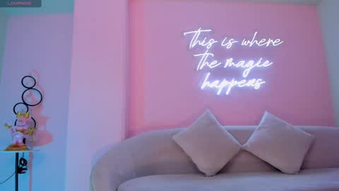  Hanna Connor  online show from February 2025 12:02:01 AM