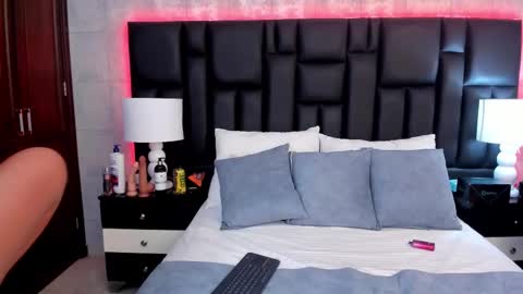 HannaDawsons online show from March 2025 12:20:01 PM