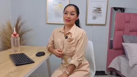 Maira online show from March 2026 08:12:02 PM