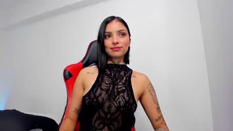 Snapshot of hannah_miltonn chatting on July 2026 01:58:33 AM Hannah Milton online show from July 2026 01:58:33 AM