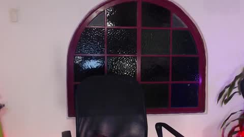 Hannah online show from January 2025 03:49:02 AM