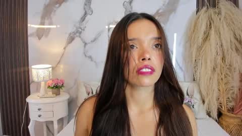 Hannahill69 online show from April 2026 05:10:01 AM