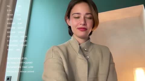 Snapshot of hannahinto chatting on February 2026 01:10:01 PM hannahinto online show from February 2026 01:10:01 PM