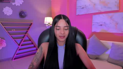 HANNAH J online show from February 2025 10:25:02 PM