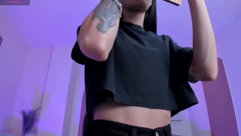 HANNAH J online show from February 2026 01:01:02 PM