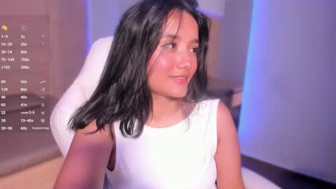 hannahmonttgomery  Help me reach 100 Hands up online show from February 2026 05:39:01 PM