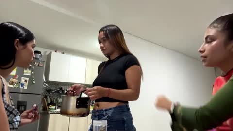 hannakoff online show from September 2025 12:47:01 AM