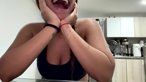 hannakoff online show from October 2025 02:35:01 AM