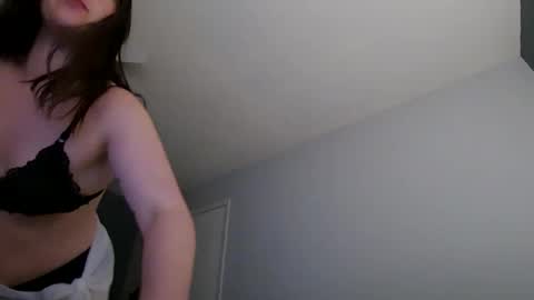 Hanna  Bananas online show from January 2025 03:58:02 AM