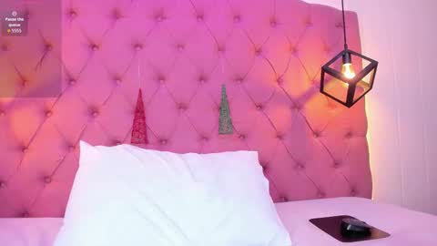 Hanna online show from December 2025 03:38:02 AM