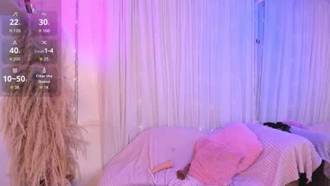 Hannie ws online show from November 2025 10:36:02 PM