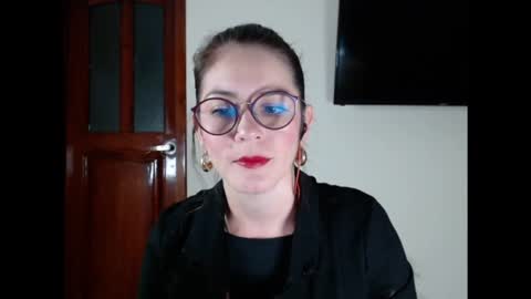 Snapshot of hanny_333 chatting on January 2025 09:56:02 AM hanny_333 online show from January 2025 09:56:02 AM