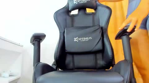 Hans online show from January 2025 11:15:02 PM