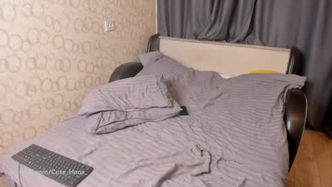 Hans online show from November 2025 01:11:02 PM