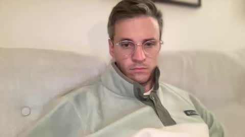 Snapshot of hansimglueck696969 chatting on September 2025 10:26:01 PM hansimglueck696969 online show from September 2025 10:26:01 PM