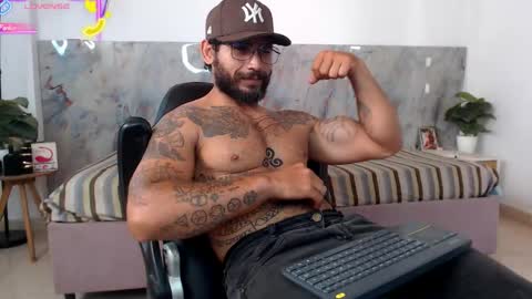 Snapshot of hanz_col chatting on May 2026 09:21:01 PM hanz_col online show from May 2026 09:21:01 PM