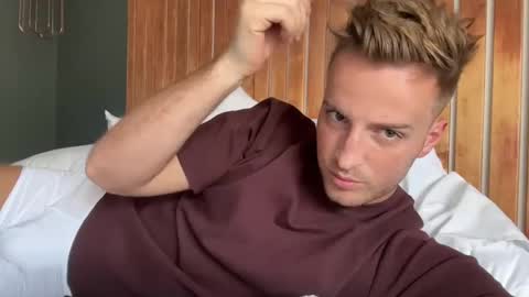 hanzlagerfelt online show from October 2025 09:05:02 PM